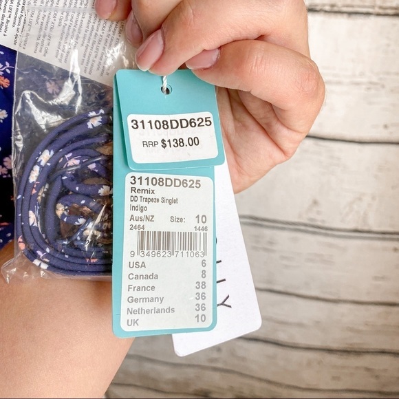 NWT Seafolly Australia DD Trapeze Singlet top - Picture 10 of 10